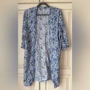 Chic Blue Floral Kimono. OS (med-Lrg). 100% cotton. Zulily.